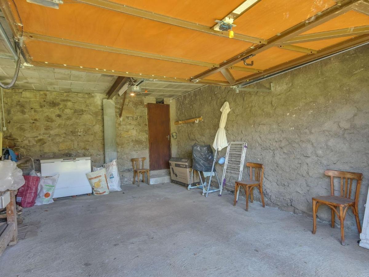 Beautiful Villa In The Parc Des Volcans D Auvergne Vic-sur-Cère Zewnętrze zdjęcie